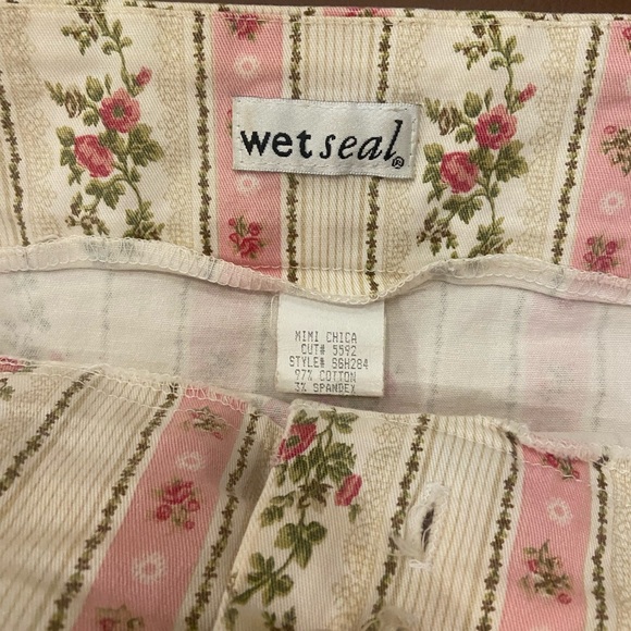 🌸 RARE Y2K Mini Skirt Wet Seal - Picture 6 of 6